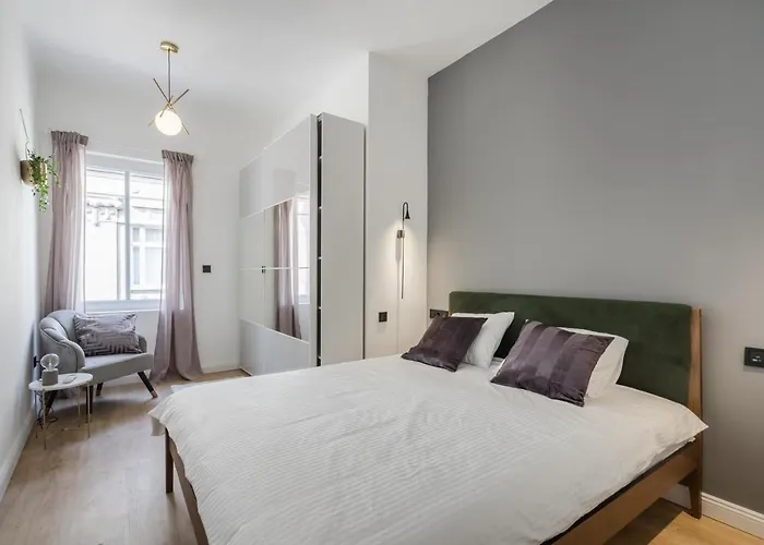 Appartamento Tilia Luxury - 3 Bedrooms With Ac Budapest