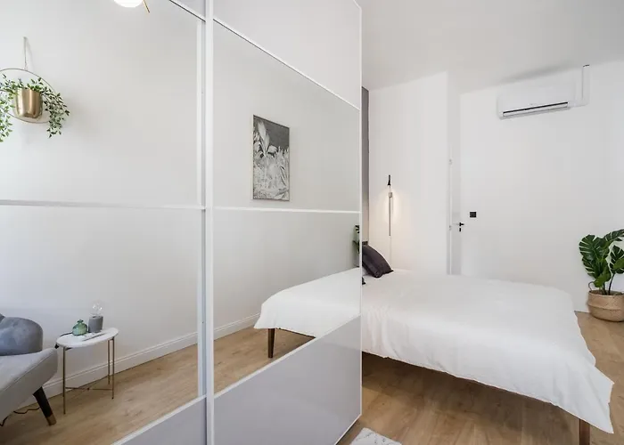 Tilia Luxury - 3 Bedrooms With Ac Apartmán